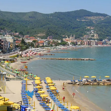Appartement Seaview & Pool Retreat Ii Poggio