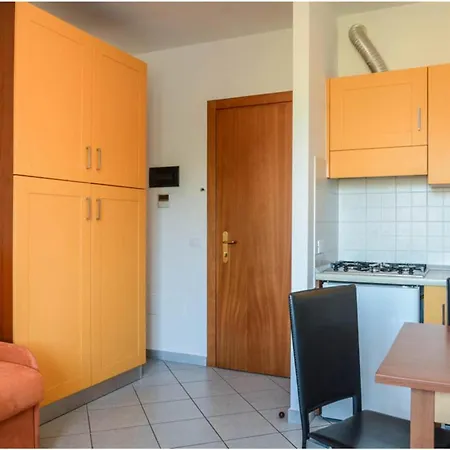 Seaview & Pool Retreat Ii Poggio Appartement *