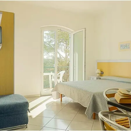 Appartement Seaview & Pool Retreat Ii Poggio