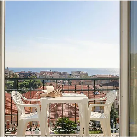 Seaview & Pool Retreat Ii Poggio Apartamento *
