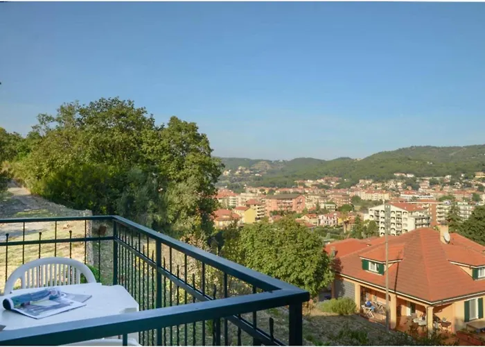 Seaview & Pool Retreat Ii Poggio * Andora