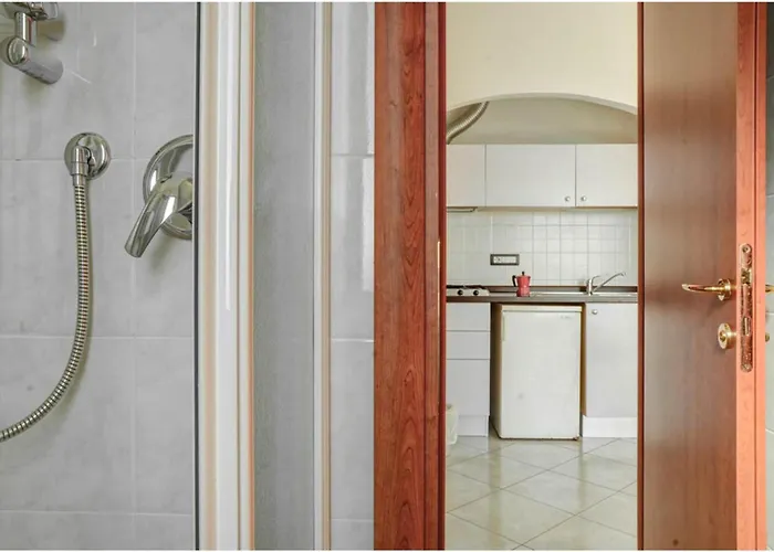 Apartment Seaview & Pool Retreat Ii Poggio