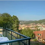 Seaview & Pool Retreat Ii Poggio 公寓 *