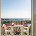 Seaview & Pool Retreat Ii Poggio 公寓 *
