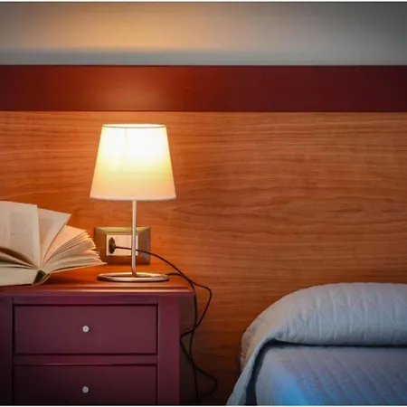 Seaview & Pool Retreat Ii Poggio