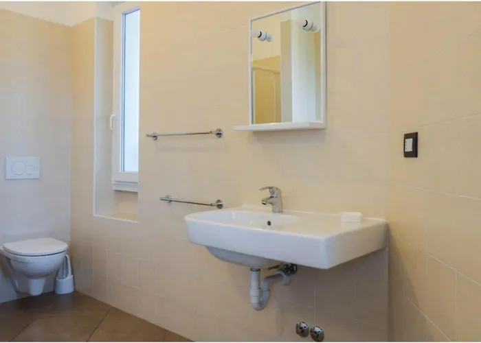 Seaview & Pool Retreat Ii Poggio Marina dʼAndora