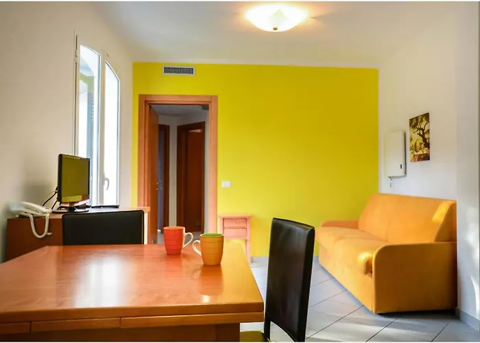 Seaview & Pool Retreat Ii Poggio 아파트 Marina dʼAndora