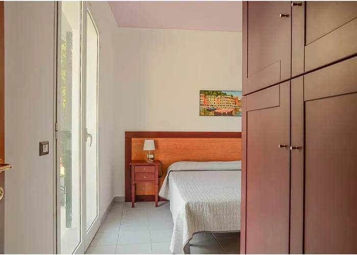 Seaview & Pool Retreat Ii Poggio 아파트 Marina dʼAndora